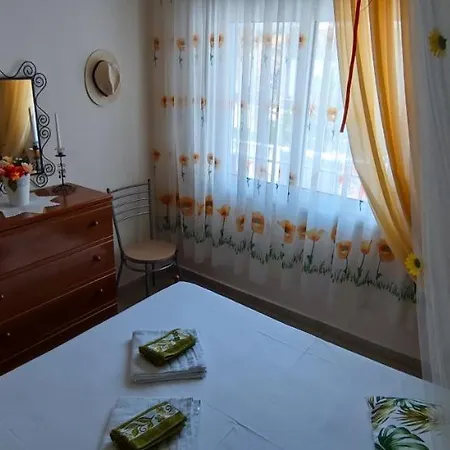 Sunflower Apartment Nea Peramos  Exterior photo