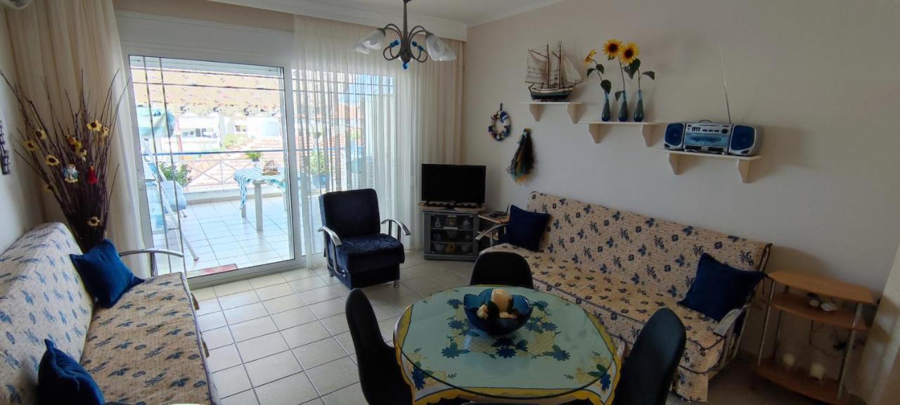 Apartment Sunflower Nea Peramos (Macedonia)